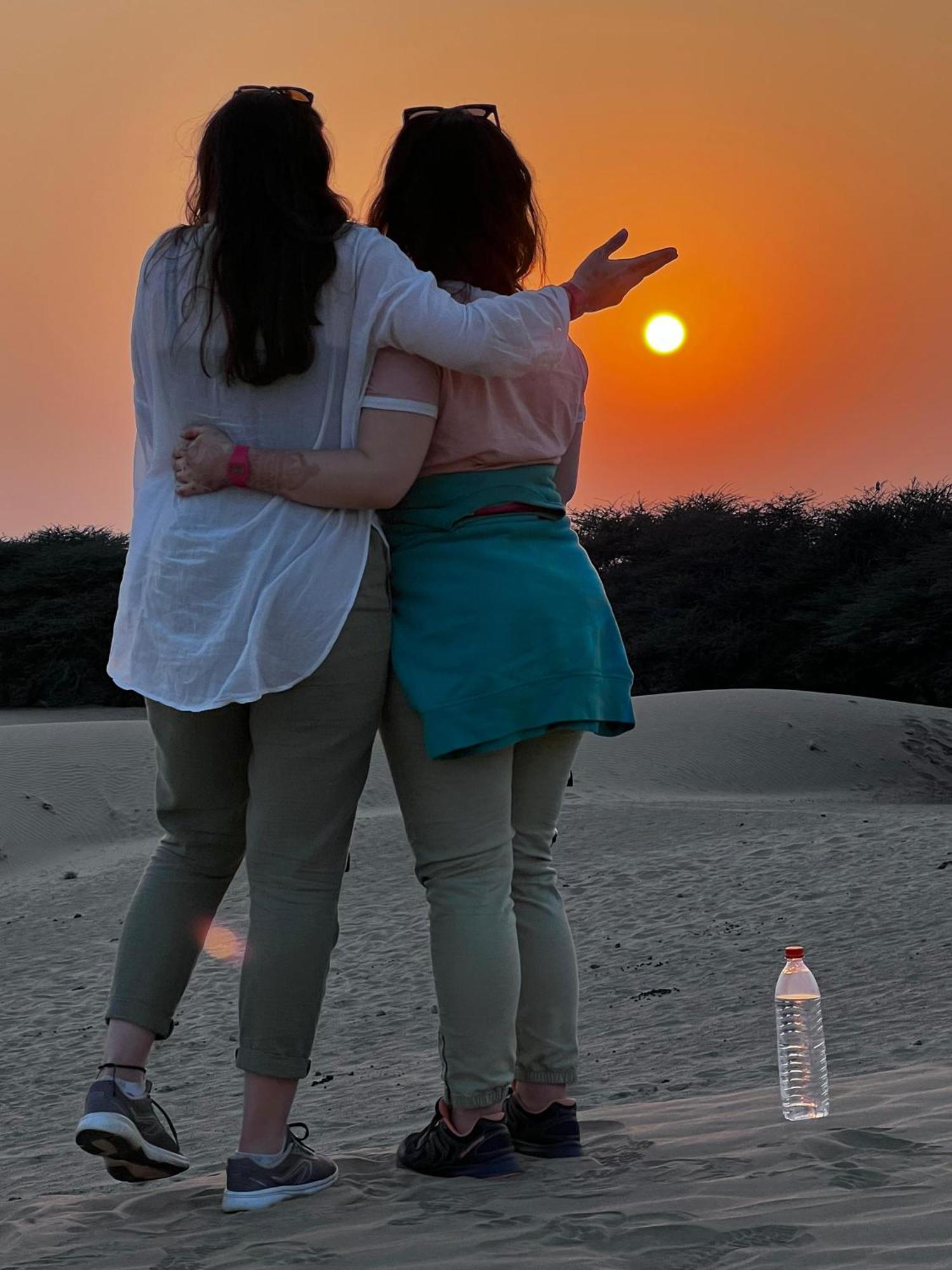 Explore Hostel Life Jaisalmer Exterior photo
