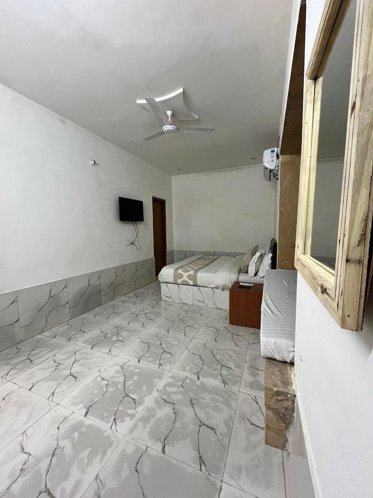 Explore Hostel Life Jaisalmer Exterior photo
